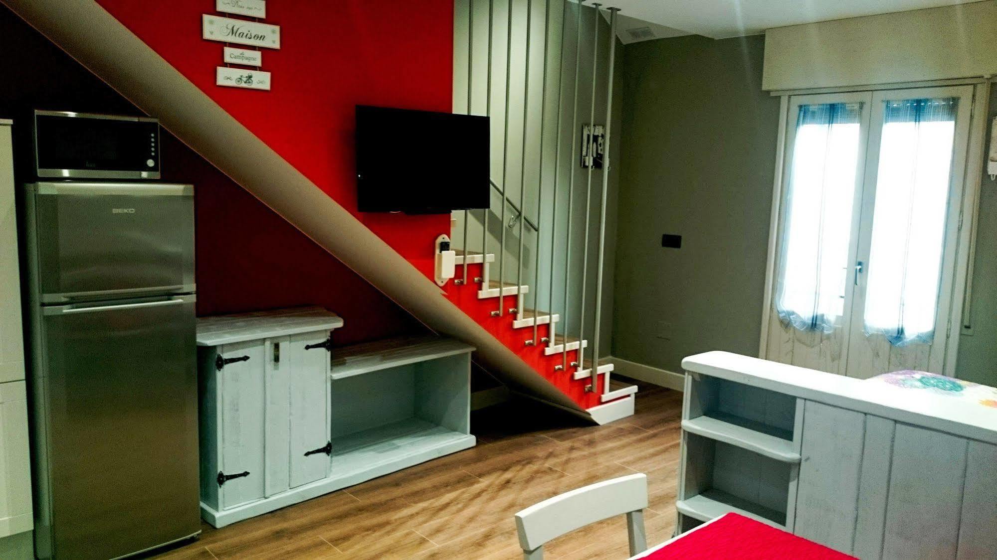 El Rincon De Andrea Apartamentos Biescas  Buitenkant foto