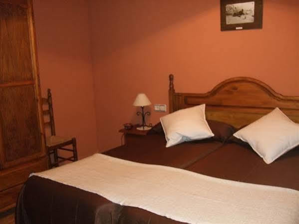 El Rincon De Andrea Apartamentos Biescas  Buitenkant foto